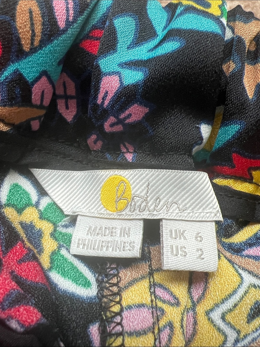 NWOT Boden Ludlow Multicolor Paisley Pants with Red Side Stripe - Picture 8 of 9